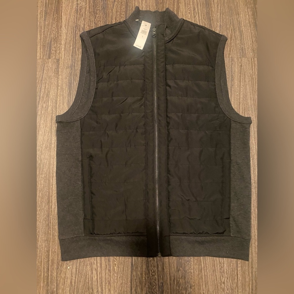 Banana Republic Men’s Factory Vest